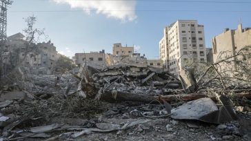 Οι μάχες μαίνονται στη Λωρίδα της Γάζας, ο ηγέτης της Χαμάς ζυγίζει πρόταση για ανακωχή