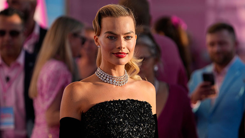 Μάργκοτ Ρόμπι: «Η Γκρέτα Γκέργουιγκ θα έπρεπε να είναι υποψήφια για Όσκαρ Καλύτερης Σκηνοθεσίας»