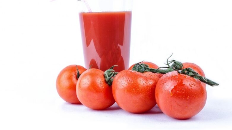 Οι αντιμικροβιακές ιδιότητες του χυμού ντομάτας μπορούν να σκοτώσουν τη σαλμονέλα