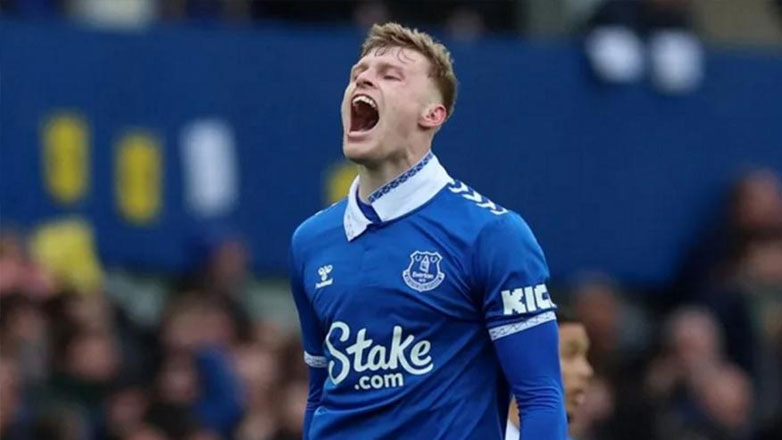 Αγγλία: Ισόπαλες 2-2 Έβερτον και Τότεναμ