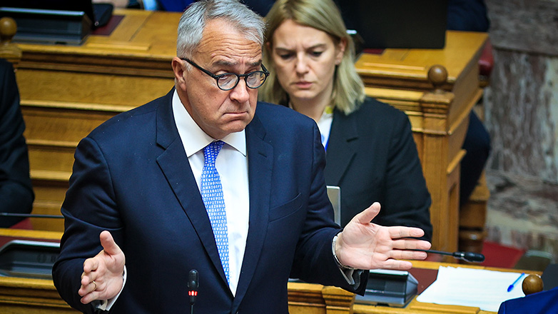 «Από Σεπτέμβριο και βλέπουμε» απαντά ο Βορίδης στα αιτήματα των αγροτών