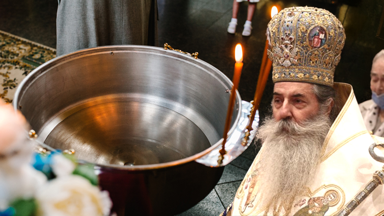 Μήνυμα μίσους από τον Σεραφείμ: «Αν αγαπάμε τα παιδιά των ομοφυλοφίλων, δεν θα τα βαπτίζουμε»