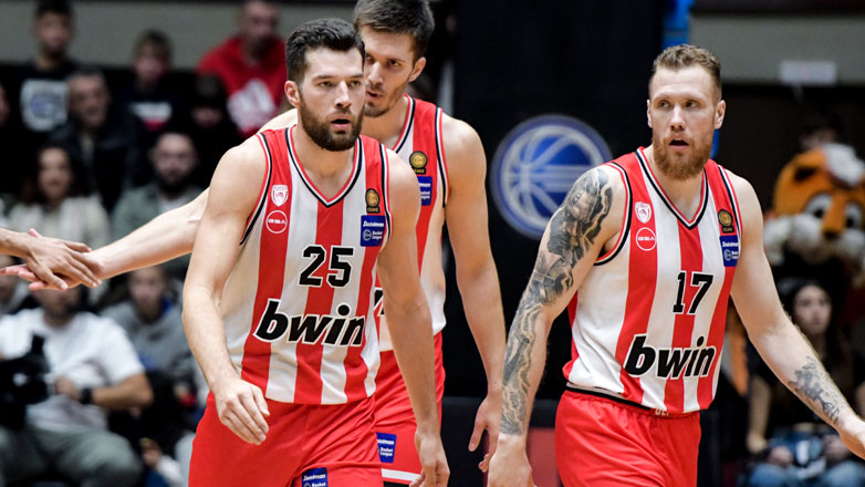 Basket League: Πέρασε από την Πάτρα ο Ολυμπιακός, 81-57 τον Προμηθέα