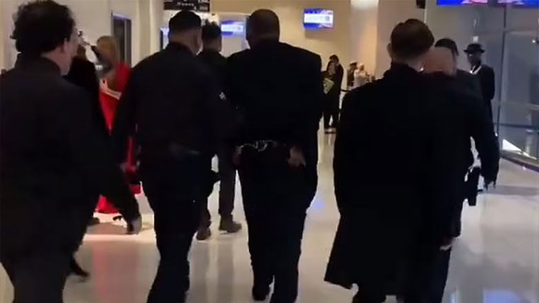 Grammy 2024: Ο Killer Mike πήρε τρία βραβεία αλλά έφυγε … με χειροπέδες!