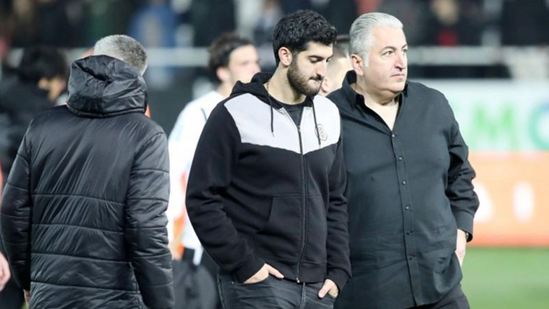 Έσβησε τον ΟΦΗ από τα social media και ο γιος του Μιχάλη Μπούση