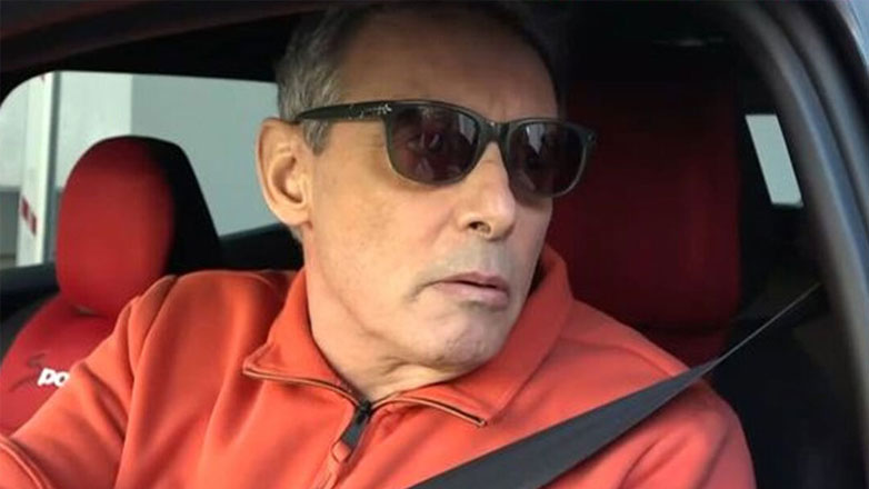 Εκνευρίστηκε ο Ιορδάνης Χασαπόπουλος με τους ρεπόρτερ: «Δεν καταλαβαίνω, θα κάτσουμε εδώ μέχρι το βράδυ;»