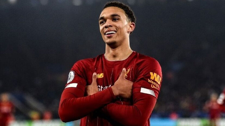 Λίβερπουλ: Σιγουριά για το νέο συμβόλαιο με τον Άρνολντ