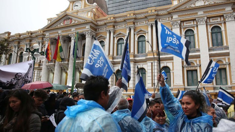 Βολιβία: Υποστηρικτές του πρώην προέδρου Μοράλες τερματίζουν τους αποκλεισμούς δρόμων