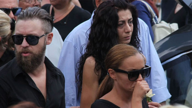 Γιάννης Βαρδής για τον «Άλλον Άνθρωπο»: «Δεν έβαλα ποτέ χρήματα. Η κυρία Φιλοθέη Μωβ διαχειριζόταν το θέμα»