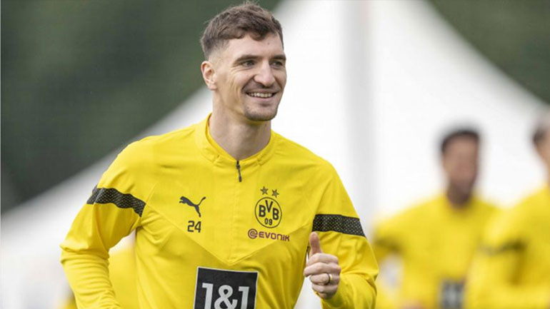 Στην Τραμπζονσπόρ ο Μενιέ