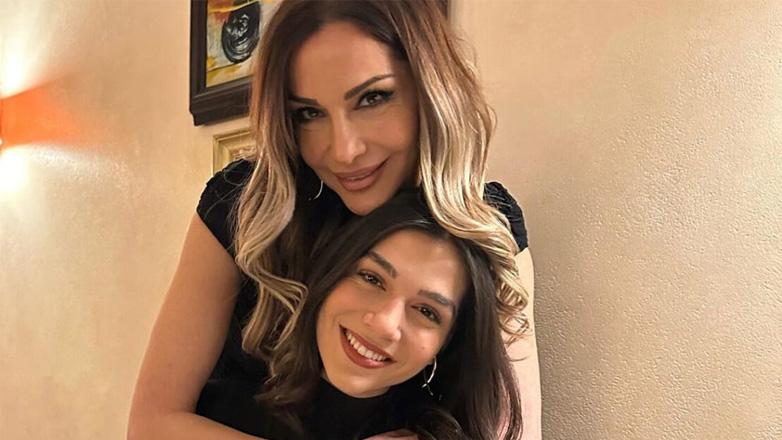 Δέσποινα Βανδή: Η τρυφερή ευχή για τα 20α γενέθλια της κόρης της Μελίνας Νικολαΐδη