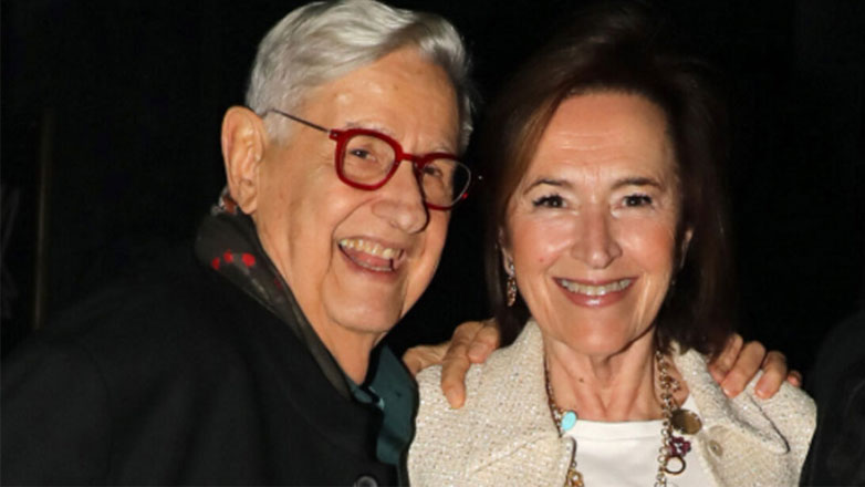 Κώστας Καίσαρης: Σπάνια βραδινή έξοδος με τη σύζυγό του Χριστιάνα στα Μπουζούκια