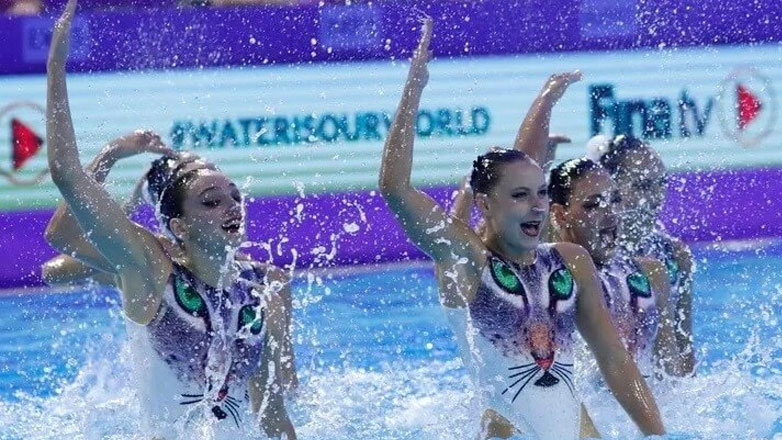 Καλλιτεχνική κολύμβηση: Η εθνική προκρίθηκε στον τελικό του ελεύθερου ομαδικού