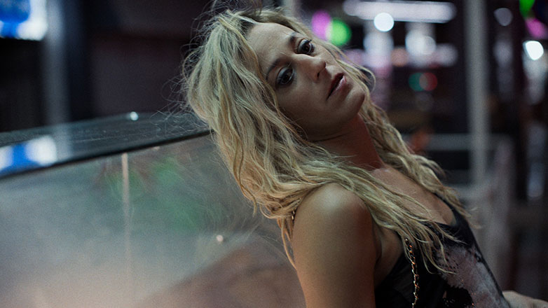 Ταινίες Πρώτης Προβολής: Γυναικεία ψυχογραφήματα και σιδερένιες γροθιές