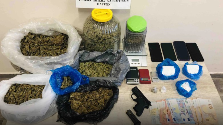 Αχαΐα: Είχε «ραντεβού» για κάνναβη σε… νεκροταφείο