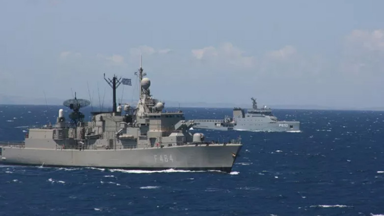 Η φρεγάτα «Κανάρης» συμμετείχε σε επιχείρηση έρευνας και διάσωσης νότια της Κρήτης