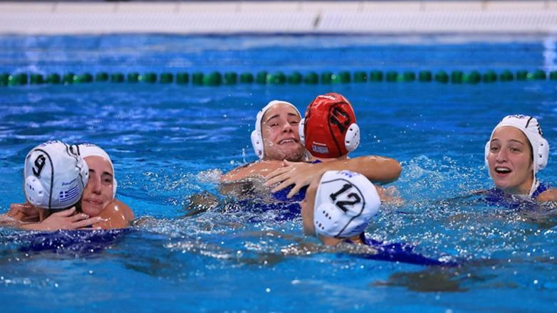 Στα ημιτελικά του Παγκοσμίου πρωταθλήματος μετά από 13 χρόνια η Εθνική πόλο γυναικών, 14-12 την Ιταλία!