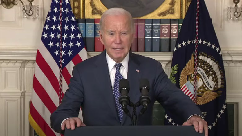 Δημοσκόπηση: Οι μισοί Αμερικανοί πιστεύουν ότι ο πρόεδρος Μπάιντεν έλαβε ειδική μεταχείριση από τους ομοσπονδιακούς εισαγγελείς Δημοσκόπηση: Οι μισοί Αμερικανοί πιστεύουν ότι ο πρόεδρος Μπάιντεν έλαβε ειδική μεταχείριση από τους ομοσπονδιακούς εισαγγελείς