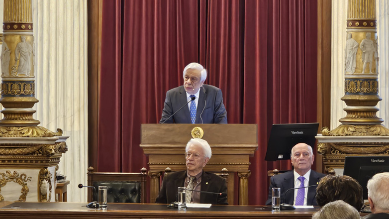 Προκ. Παυλόπουλος: «Από την Κλιματική Αλλαγή στην Κλιματική Κρίση: Πρόσφοροι “δείκτες πορείας” για την ερμηνεία του Συντάγματος»