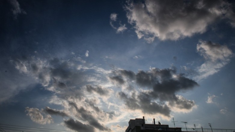 Άστατος ο καιρός με βροχές και τοπικές καταιγίδες