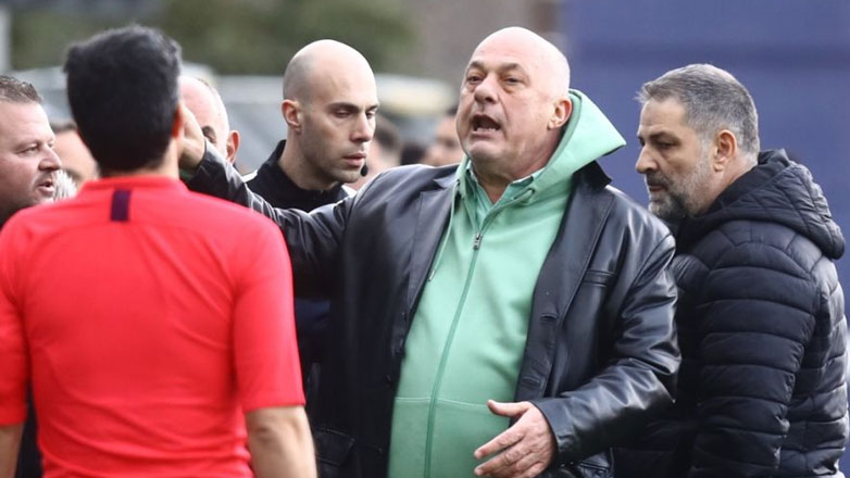 Σε απολογία ο Μπέος για την αποβολή του