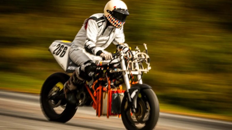 Το MIT πειραματίζεται με σπορ μοτοσυκλέτες που κινούνται με υδρογόνο