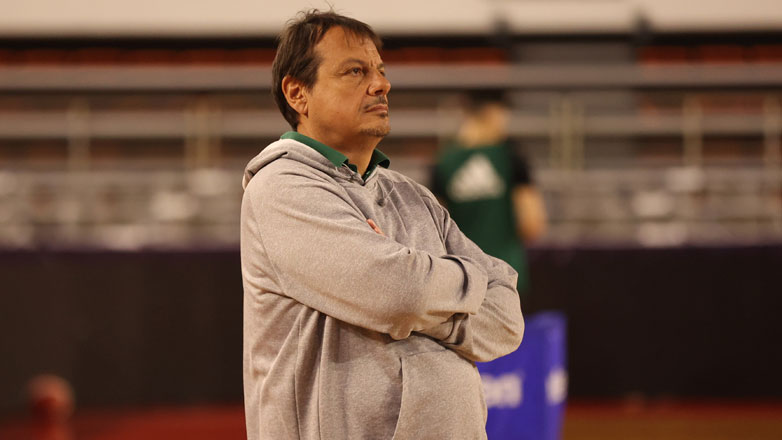 Αταμάν: «Θα είμαστε χαρούμενοι να πάρουμε τον τίτλο»