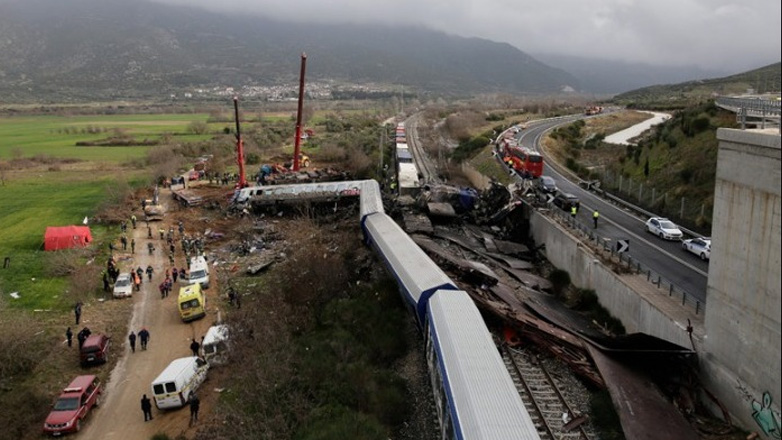 Τέμπη: 57 φορές θα χτυπήσουν οι καμπάνες, όσες και τα θύματα, στον έναν χρόνο από την τραγωδία
