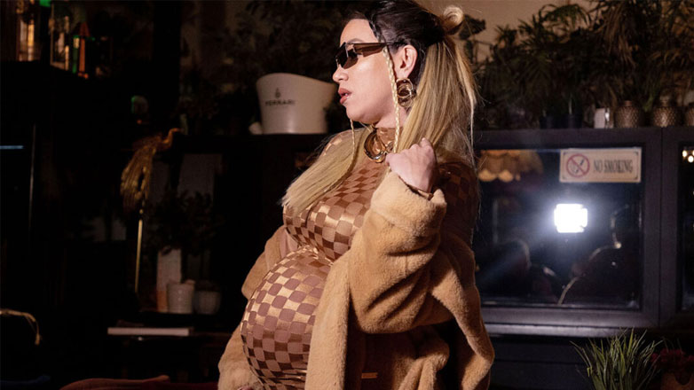 Στο μαιευτήριο η Κατερίνα Στικούδη – Γεννάει από ώρα σε ώρα