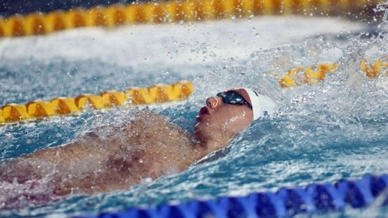 Κολύμβηση: Πανελλήνιο ρεκόρ και πρώτη θέση στα προκριματικά των 200μ. ύπτιο ο Σίσκος