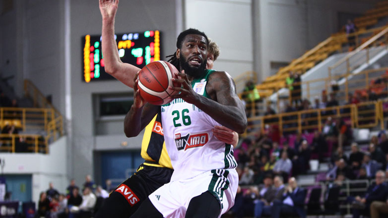 Final-8: Στα ημιτελικά ο Παναθηναϊκός, 79-72 την ΑΕΚ