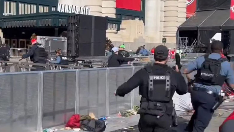 ΗΠΑ: «Μια διαφωνία μεταξύ αρκετών ατόμων» η αιτία των πυροβολισμών στο Κάνσας Σίτι