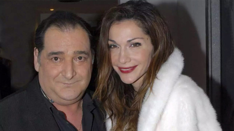 Δέσποινα Βανδή: Μιλάει πρώτη φορά για τον θάνατο του Βασίλη Καρρά