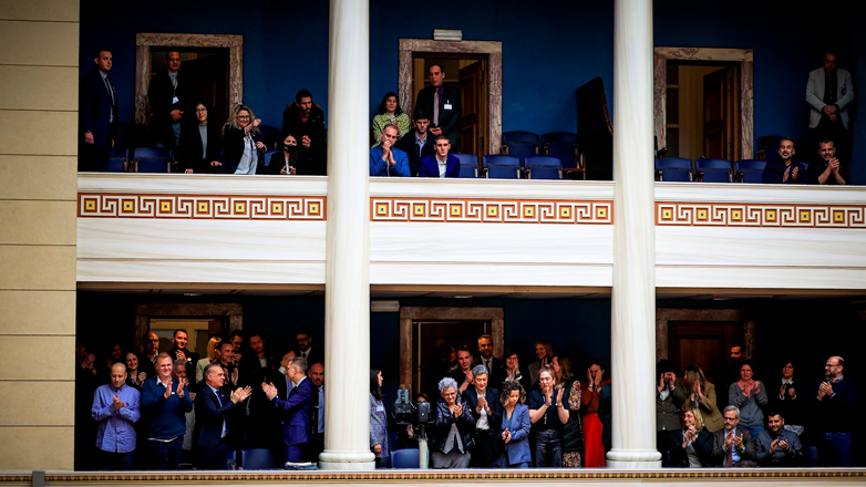 Ο γάμος ομοφύλων… «χώρισε» πολλούς βουλευτές από τα κόμματα