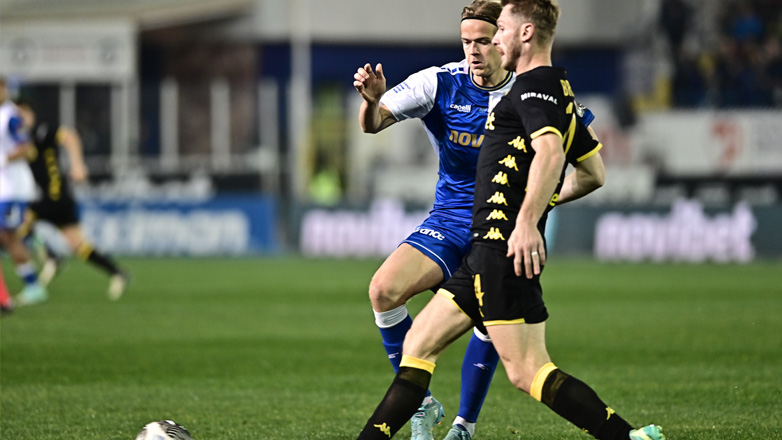 Πέρασε νικηφόρα από το Περιστέρι ο Άρης, 2-0 τον Ατρόμητο