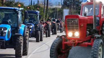 Αγρότες: Συνοδεία αστυνομίας η κάθοδος των τρακτέρ στην Αθήνα