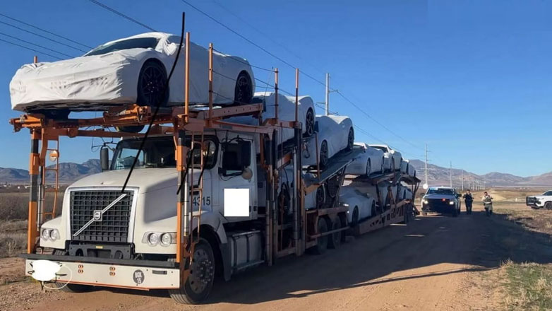 Μόλις αποφυλακίστηκε, έκλεψε αυτοκινητάμαξα με δεκάδες Corvette, γιατί δεν είχε άλλο μέσο να πάει σπίτι του