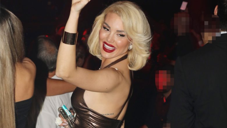 Αλεξάνδρα Παναγιώταρου: Με αποκαλυπτικό φόρεμα σε νέα βραδινή της εμφάνιση