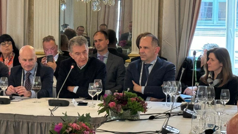 Σε γεύμα εργασίας στη Διάσκεψη Ασφαλείας του Μονάχου ο Γ. Γεραπετρίτης