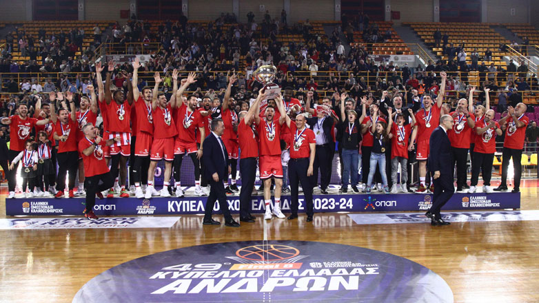 Κατέκτησε το Κύπελλο Ελλάδας ο Ολυμπιακός, 69-58 τον Παναθηναϊκό