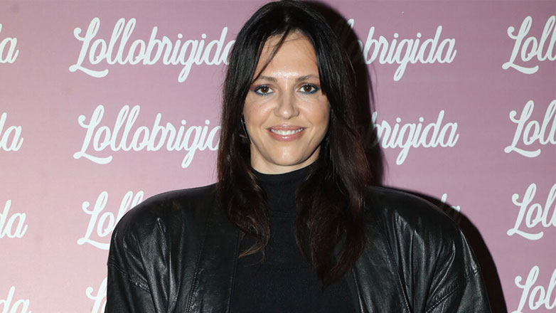 Ξέσπασε η Ραμόνα Βλαντή: «Αυτό δεν είναι δημοσιογραφία, να κάνετε ενδιαφέρουσες ερωτήσεις»