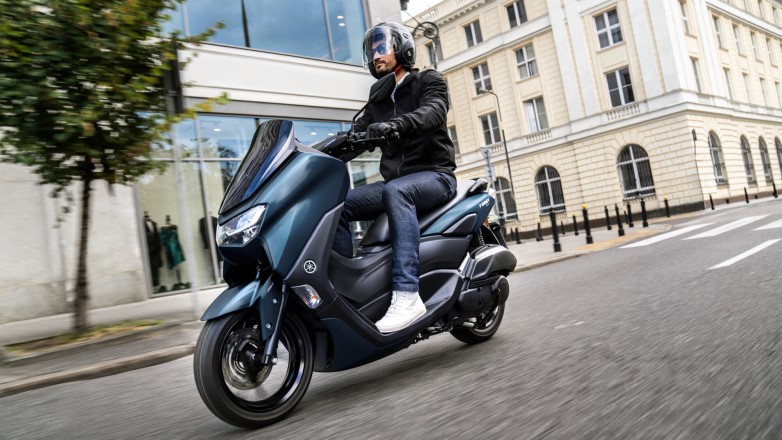 Yamaha NMAX 125 και ΝΜΑΧ 155 ο καλύτερος τρόπος μετακίνησης στην πόλη