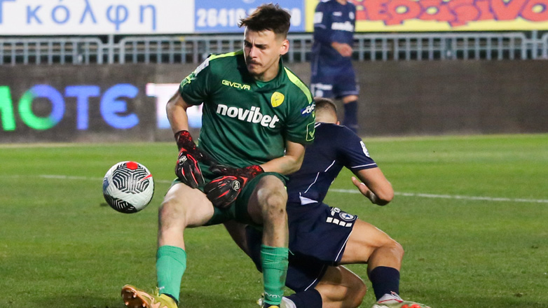 Παναιτωλικός: Ρήξη μηνίσκου ο Στεργιάκης