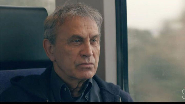 Γιώργος Νταλάρας: «Δεν είναι τραγούδι το να γεμίζεις ελληνάδικα και να χτυπιέσαι σαν παλαβός και μεθυσμένος»