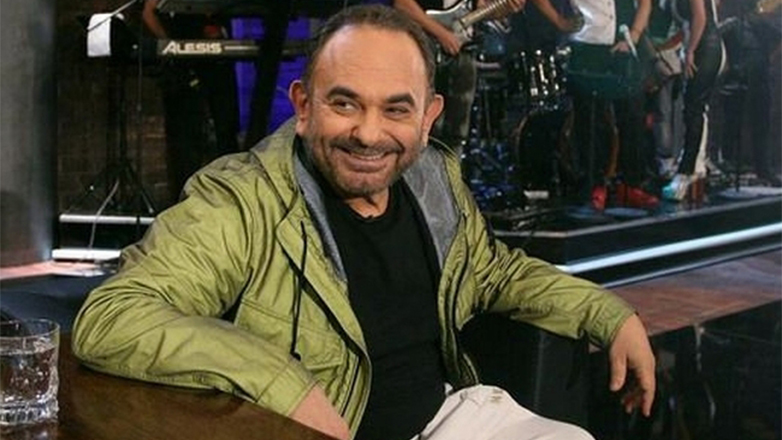 Σάκης Μπουλάς: Η ζωή του, η λαμπρή καριέρα και η μάχη με τον καρκίνο