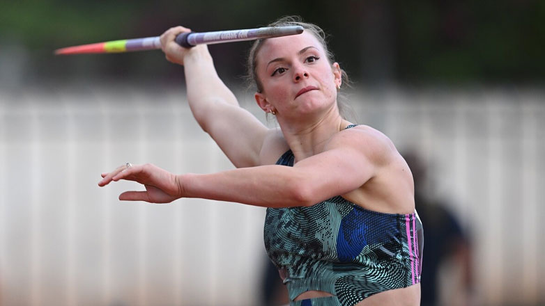 Η Τζένγκο κάνει ντεμπούτο στο Χειμερινό Κύπελλο Ρίψεων