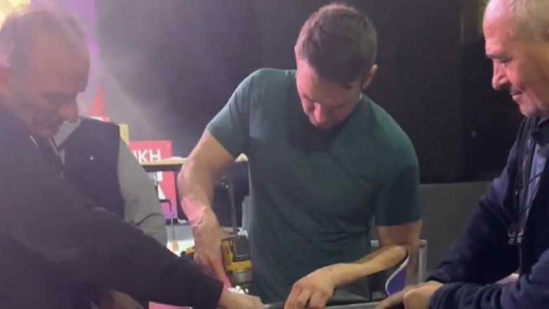 Κασσελάκης: «Είμαστε εδώ στο Tae Kwon Do και ετοιμαζόμαστε για το Συνέδριο του ΣΥΡΙΖΑ»