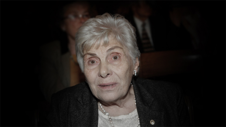 Κική Δημουλά: Σαν σήμερα «έφυγε» η κορυφαία Ελληνίδα ποιήτρια