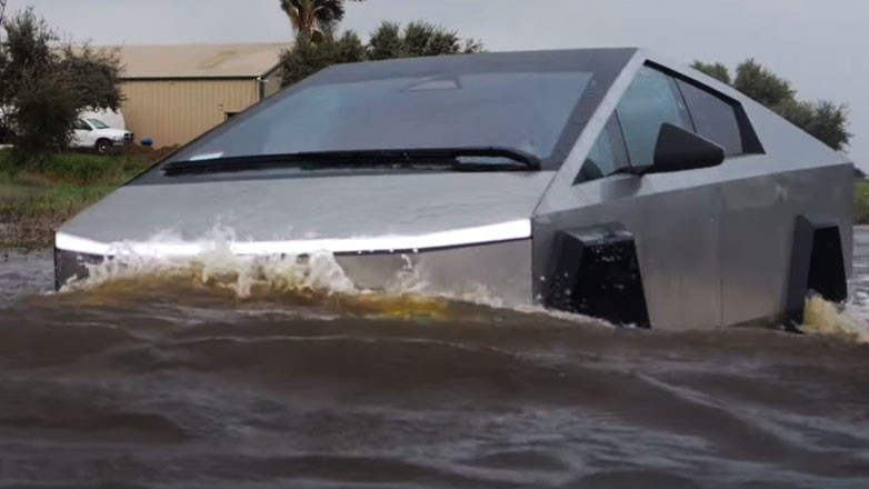 Τελικά το Tesla Cybertruck γίνεται βάρκα ή όχι; Ιδού η απάντηση