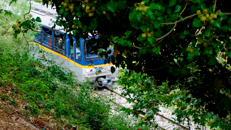 Καλάβρυτα: Απεγκλωβίστηκαν οι 90 επιβάτες στον Οδοντωτό